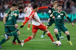 华体会国米赞助商-拜仁慕尼黑与云达不莱梅在德甲比赛中各取一分