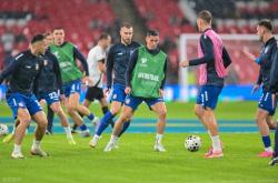 华体会APP-阿尔巴尼亚队备战淘汰赛的简单介绍