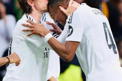 华体会官方-包含尤文爆冷拜仁，阿尔瓦雷斯送出助攻的词条